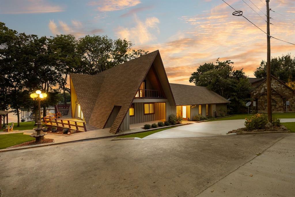 Property Photo:  7045 Layman Drive  TX 75124 