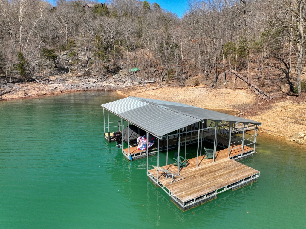 Property Photo:  369 Lakeshore Road  AR 72631 