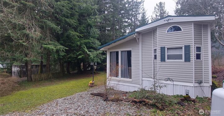 4996  Kullah Trail  Concrete WA 98237 photo