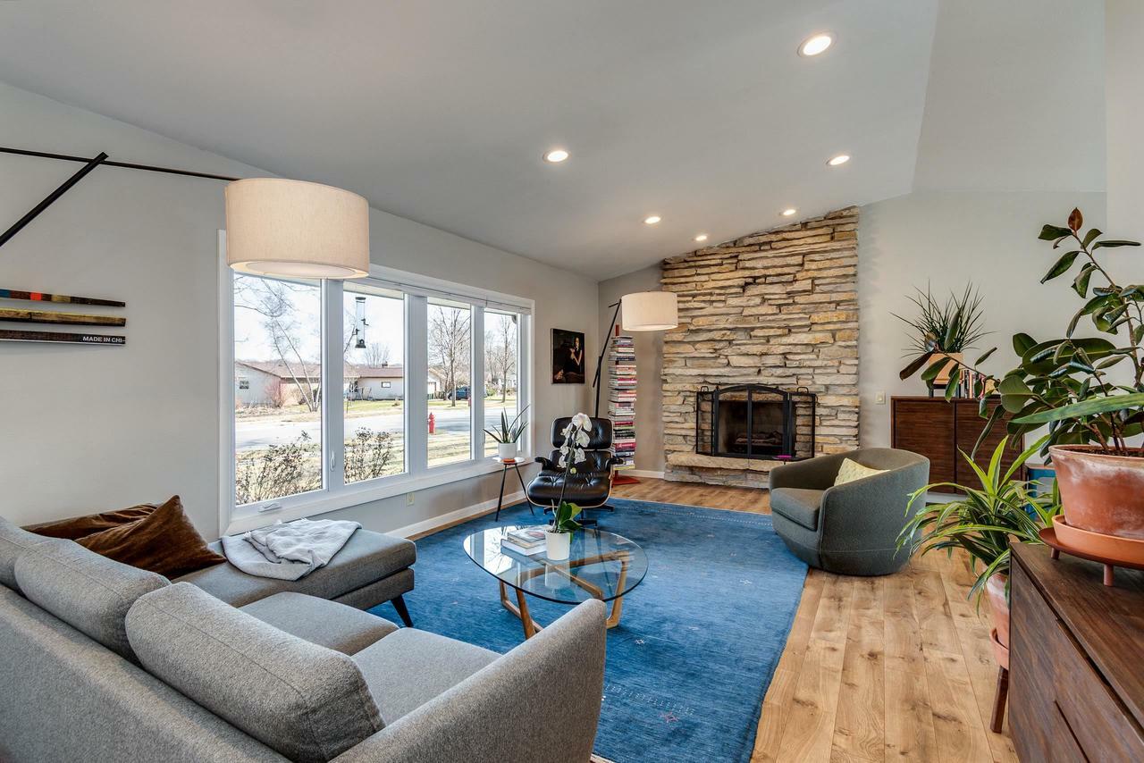 Property Photo: 5402 Comanche Way WI 53704