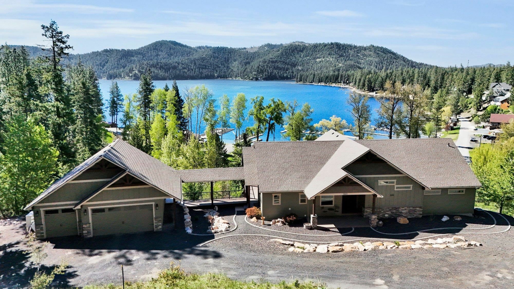 Property Photo: 3943 Bonita Vista Way WA 99148