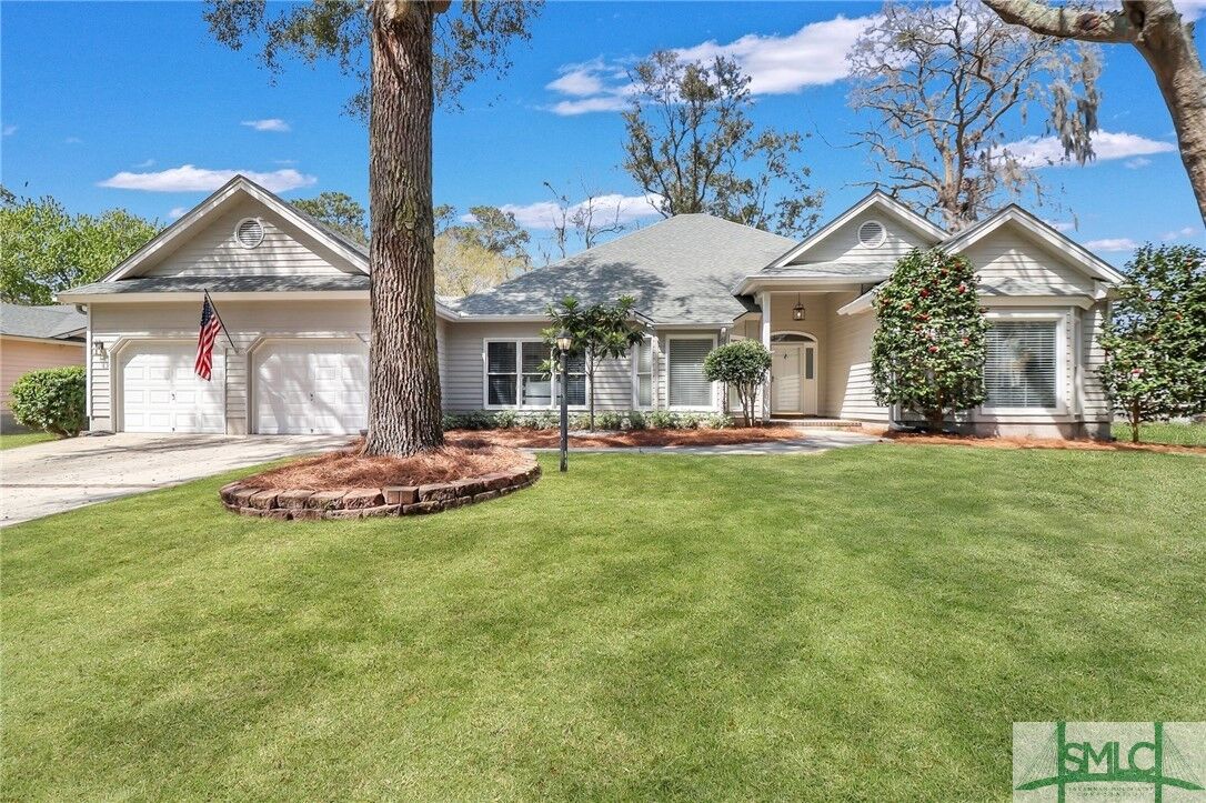 Property Photo:  220 Deerwood Road  GA 31410 