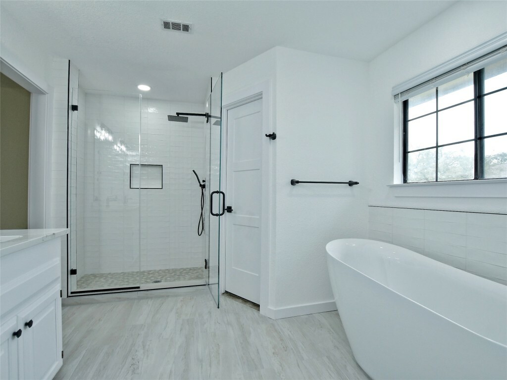 Property Photo: