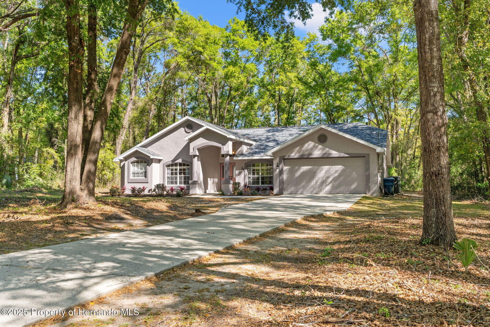 Property Photo:  24227 Balmoral Lane  FL 34601 