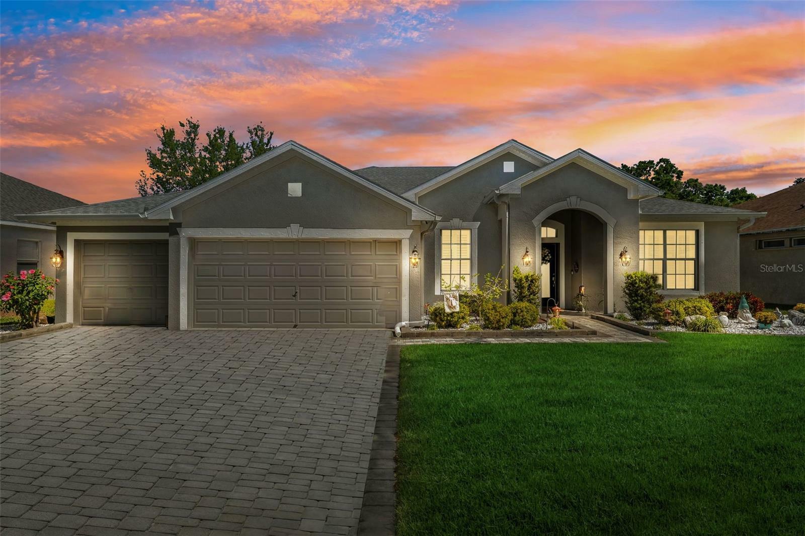 Property Photo: 12308 Bramfield Drive FL 33579