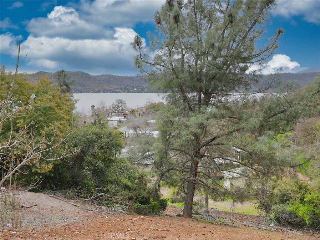 13477 Arrowhead Road  Clearlake CA 95422 photo