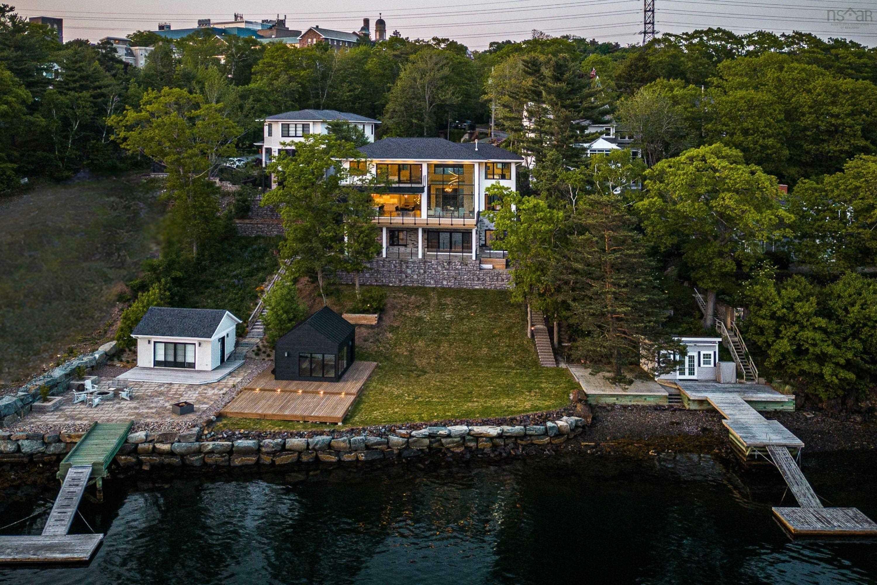 Property Photo: 1160 Rockcliffe Street NS B3H 3Y6