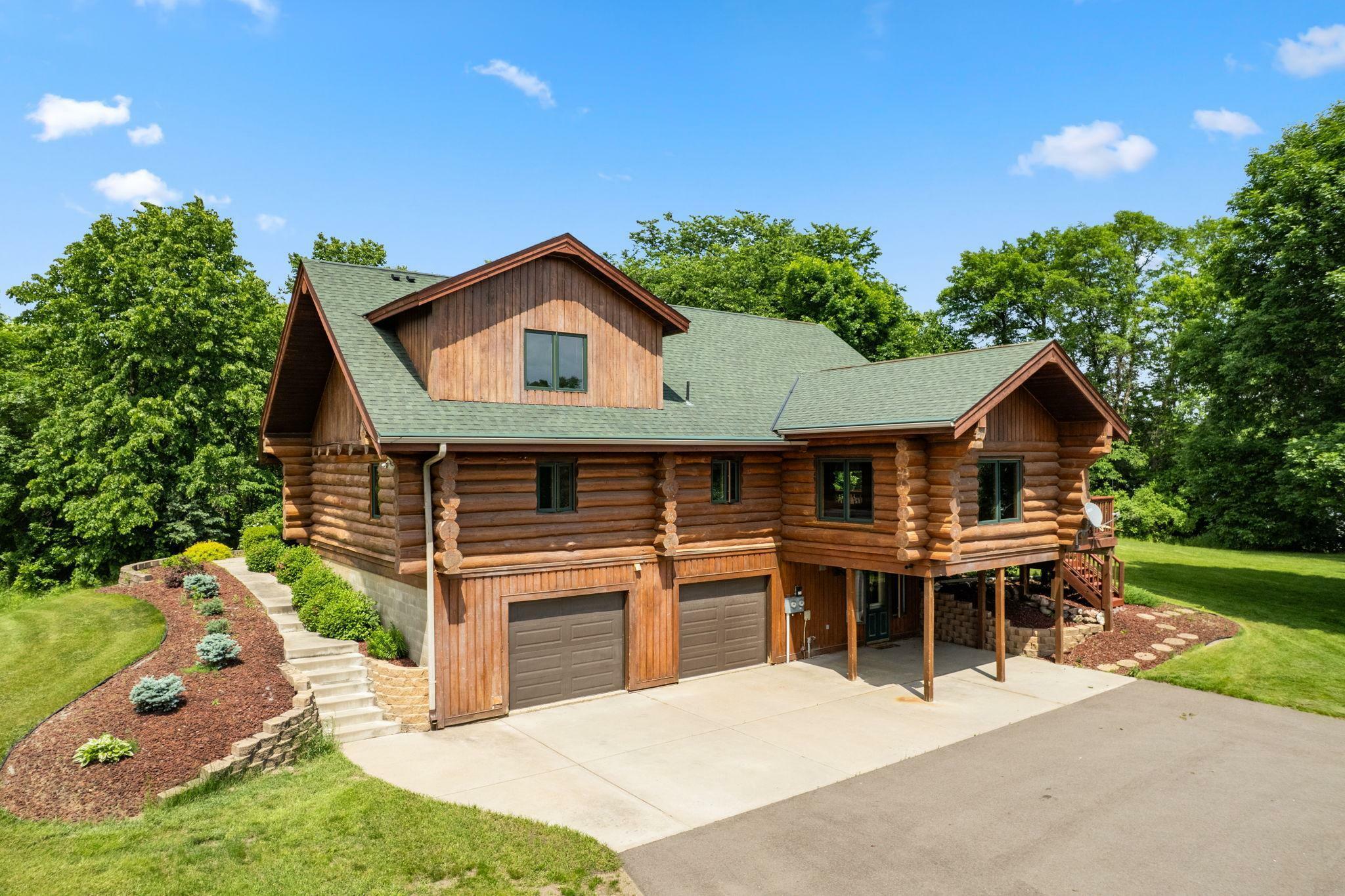 Property Photo: 1867 County Road 35 W MN 55313