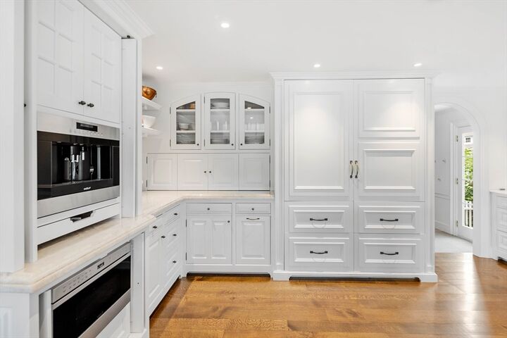 Property Photo: 17 Cole Rd MA 02043