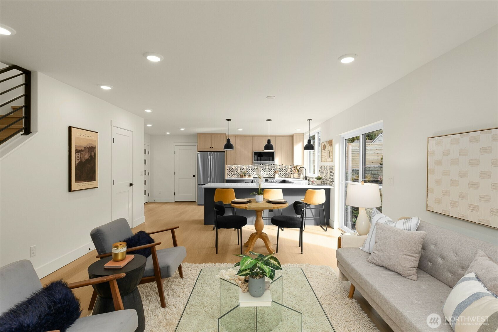 Property Photo: 8126 17th Avenue SW B WA 98106