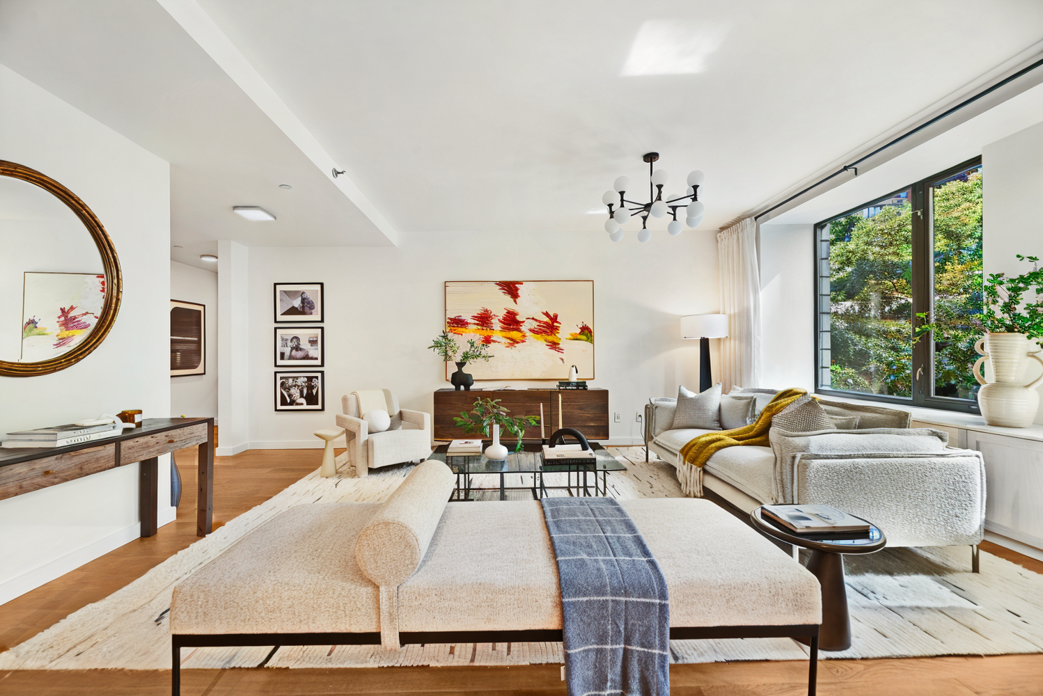Property Photo: 212 E 95th Street 2ab NY 10128