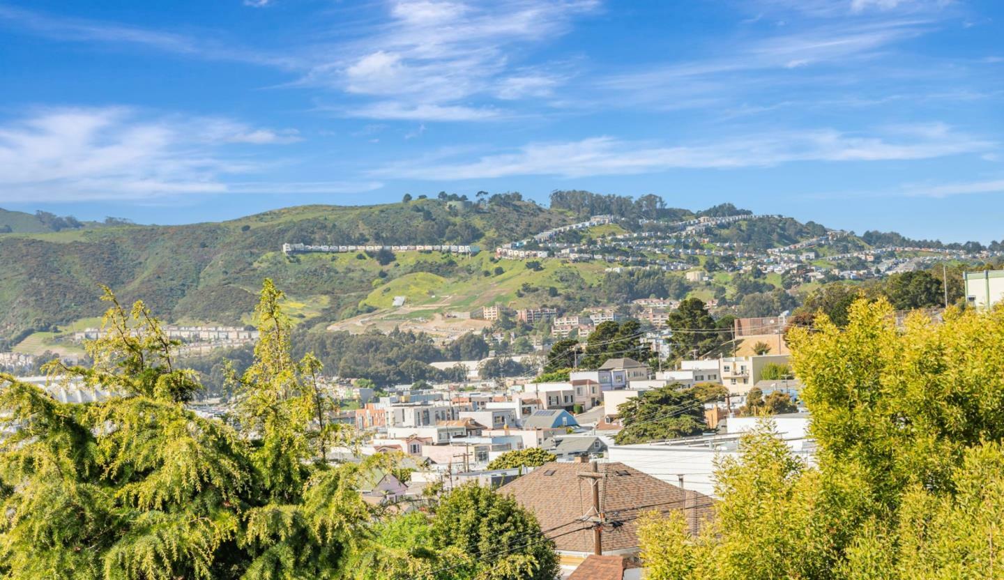 Property Photo: 435 Wilde Avenue CA 94134
