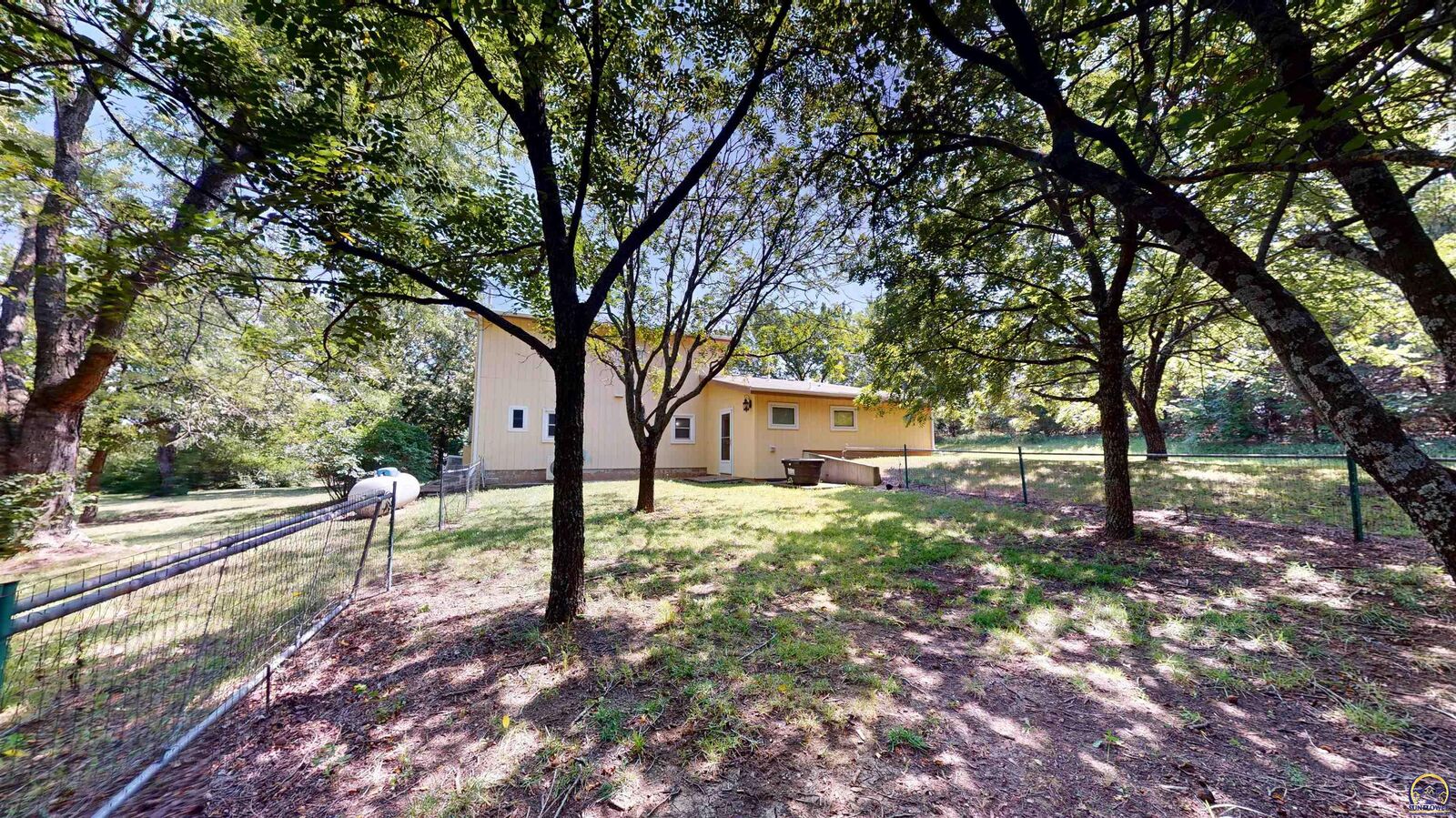 Property Photo: 11973 SW 77th St KS 66402