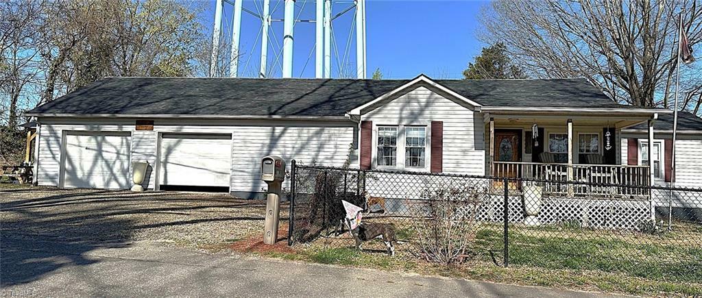 Property Photo: 616 Corporation Street NC 28697