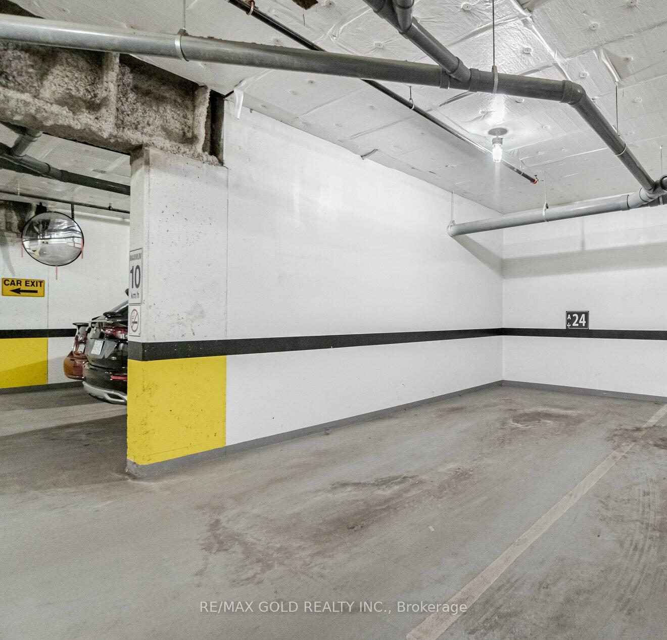 Property Photo: 39 New Delhi Drive ON L3S 0E1