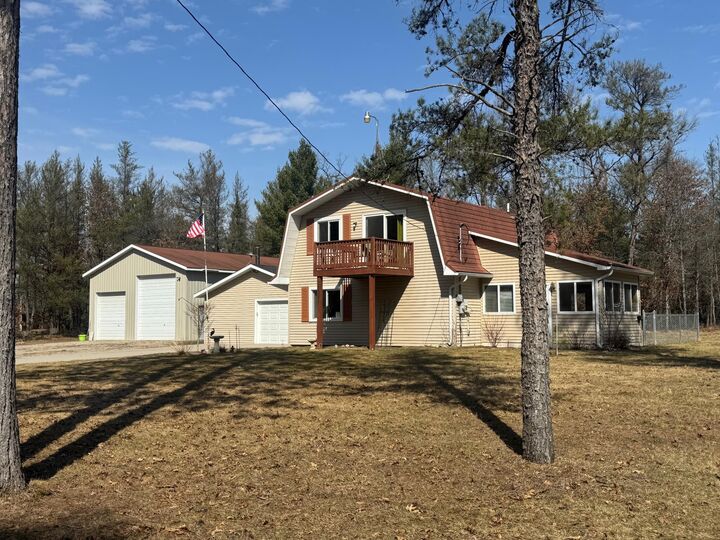 11321 E Airport Road  St. Helen MI 48656 photo