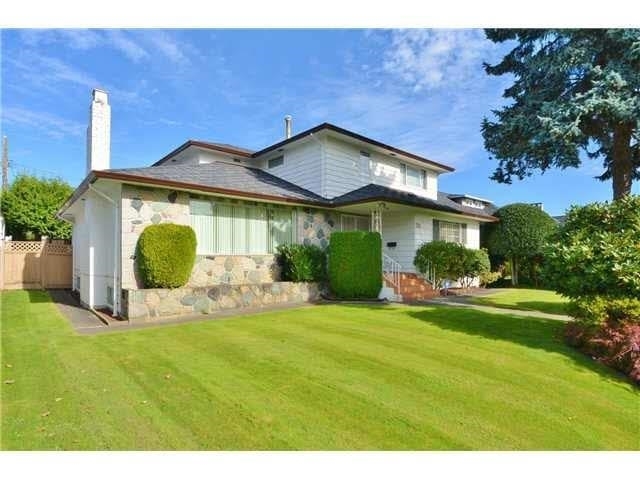 Property Photo: 735 W 54th Avenue BC V6P 1M3