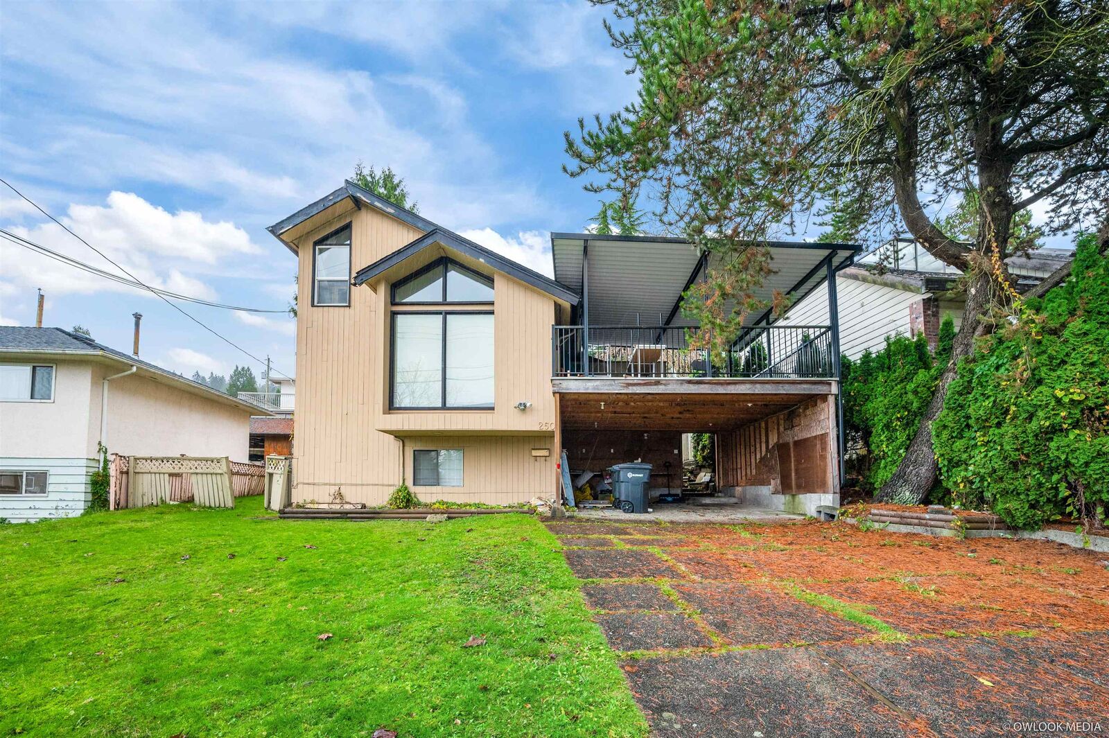 Property Photo: 250 Duthie Avenue BC V5A 2P2