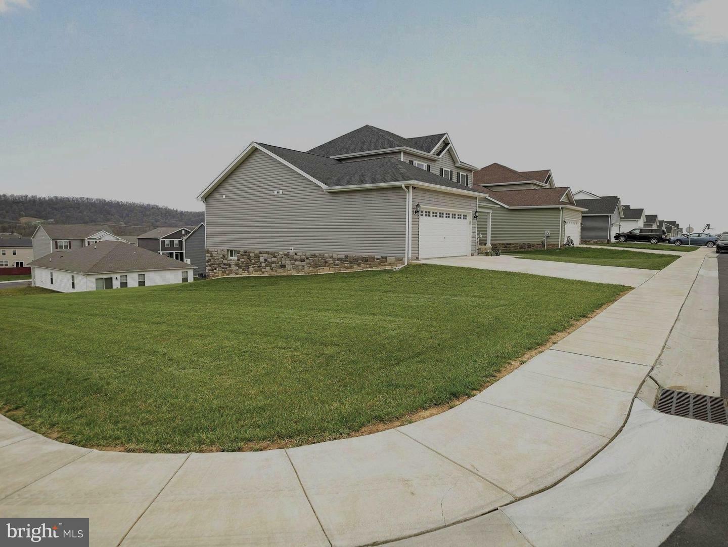 Property Photo: 52 Orpington Drive WV 25403