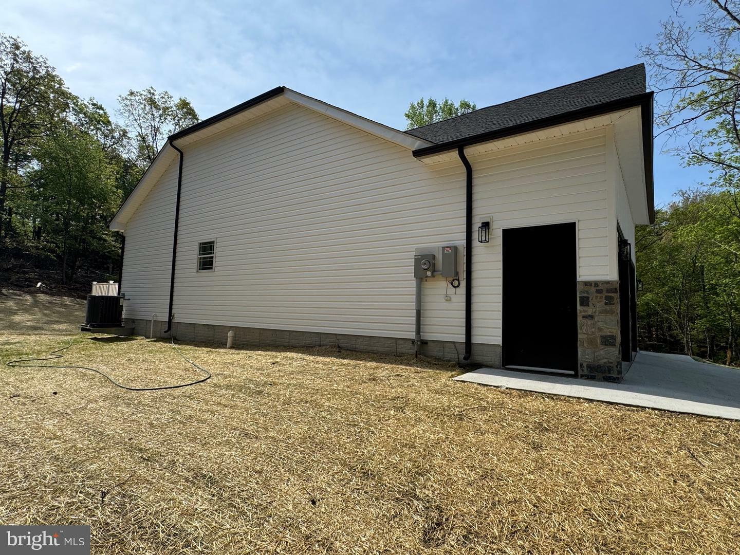 Property Photo: 33 Butternut Lane WV 25411