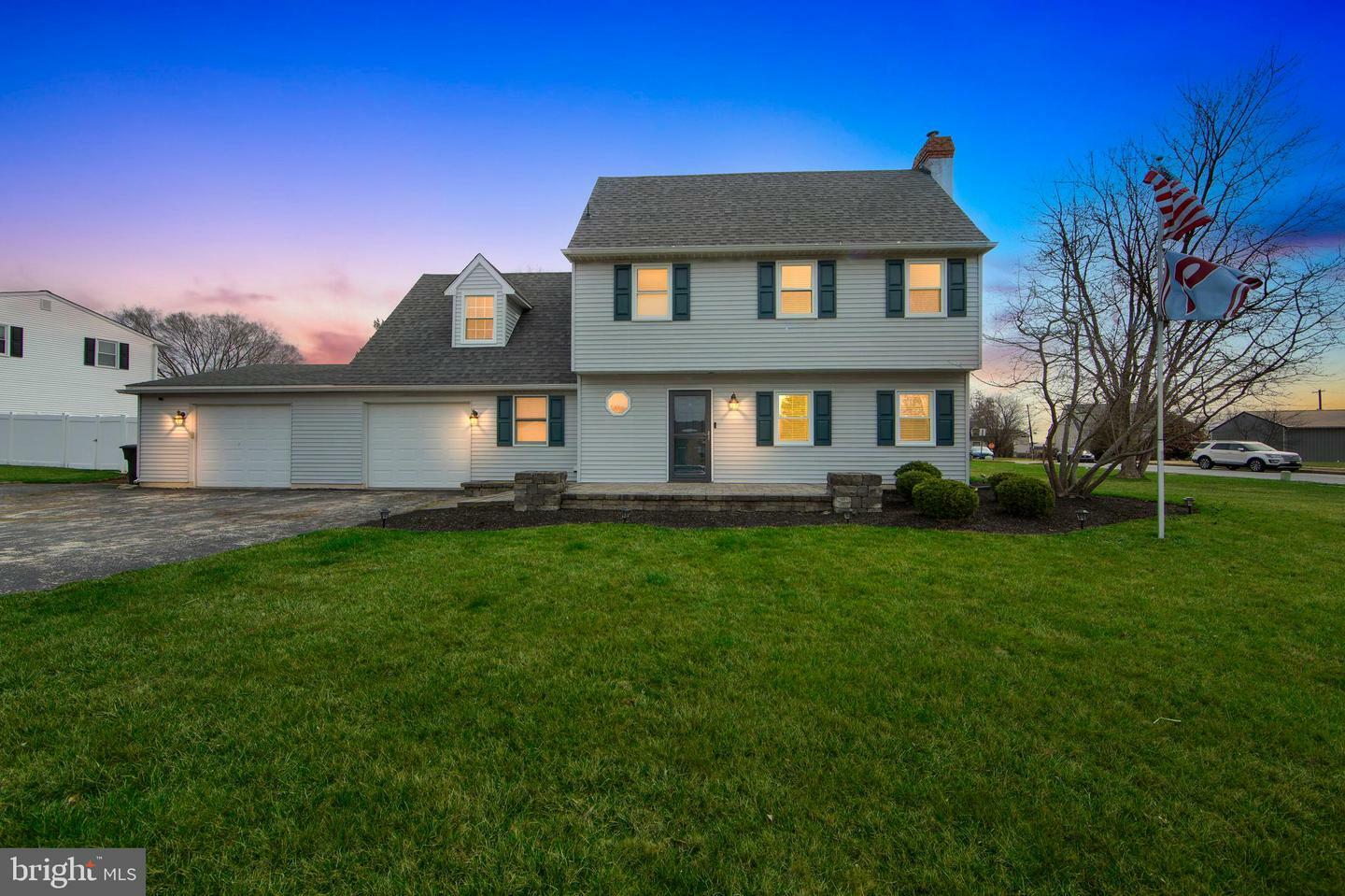 5 Joann Drive  Aston PA 19014 photo