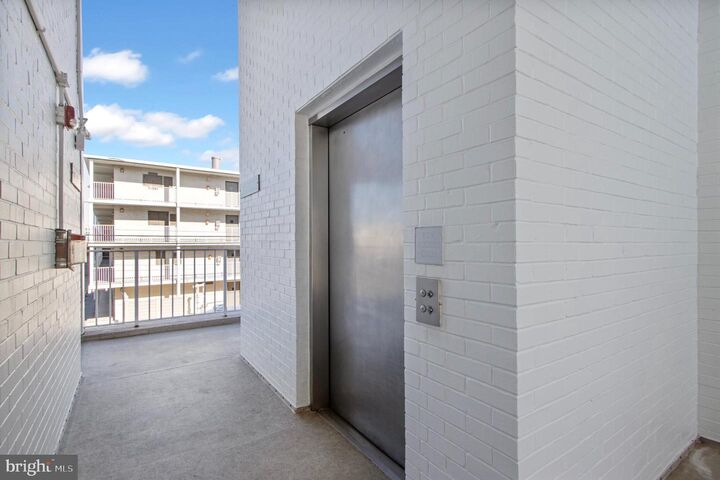 Property Photo:  50 Wilmington Avenue 103  DE 19971 