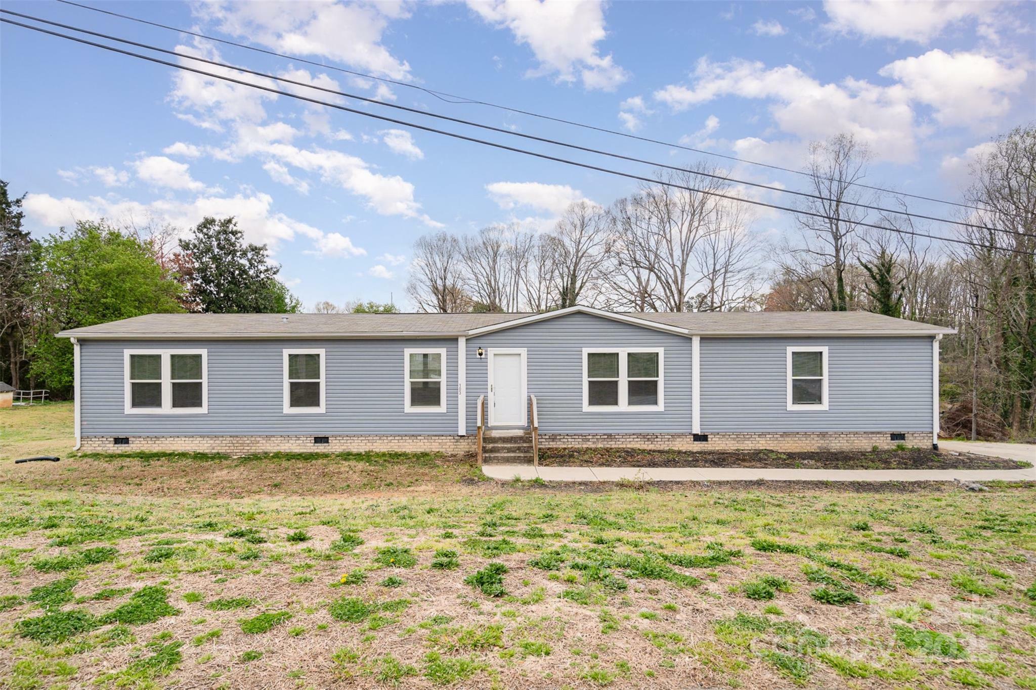 Property Photo: 103 Crown Court NC 28086