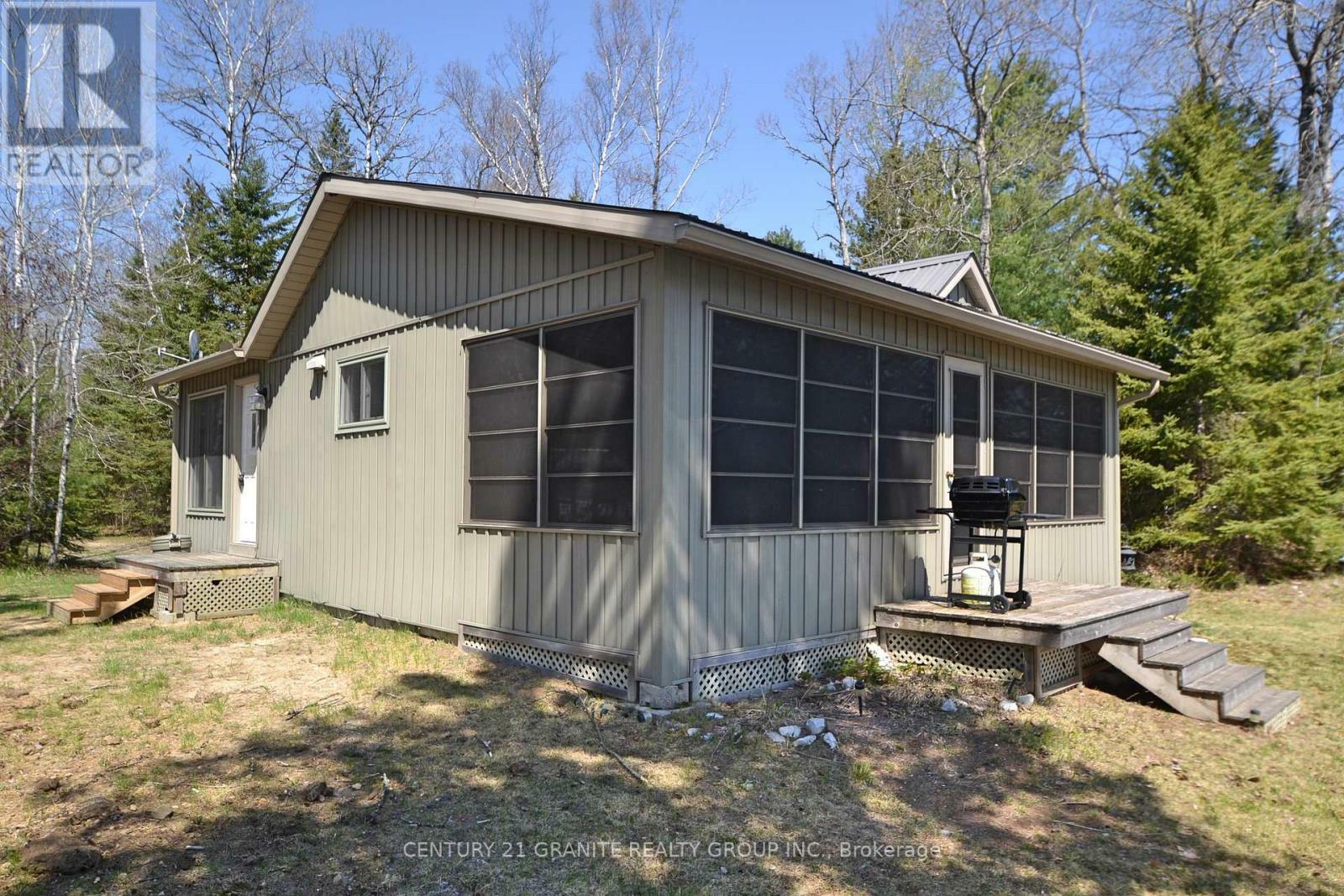 Photo de la propriété:  304 Centre Road  ON K0L 2K0 