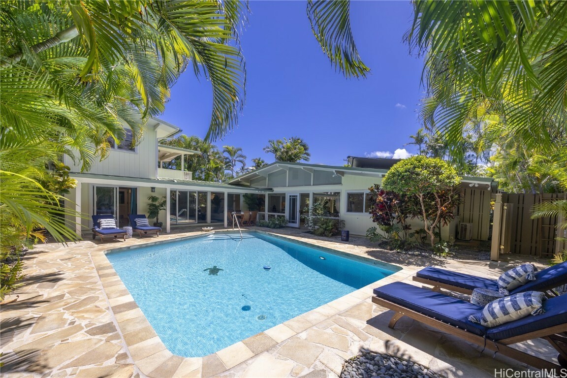 689 Old Mokapu Road  Kailua HI 96734 photo