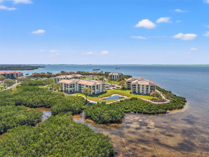 Property Photo: 234 Mariner Drive 234 FL 34689