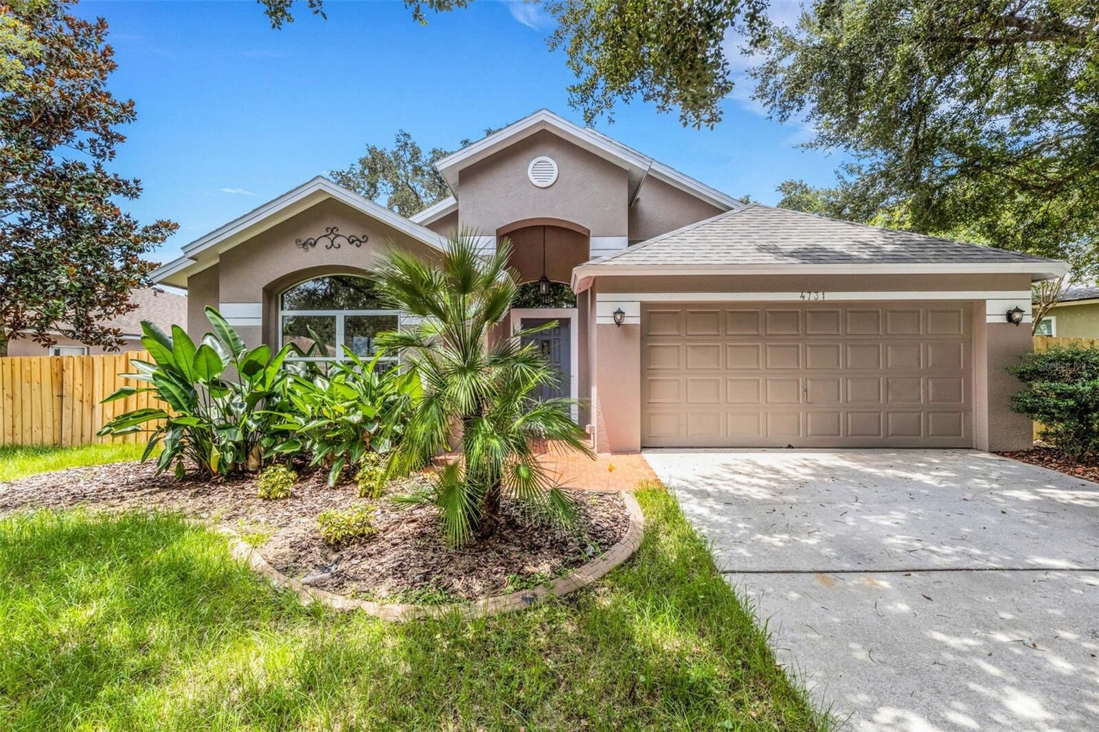 Property Photo: 4731 Portobello Circle FL 33596