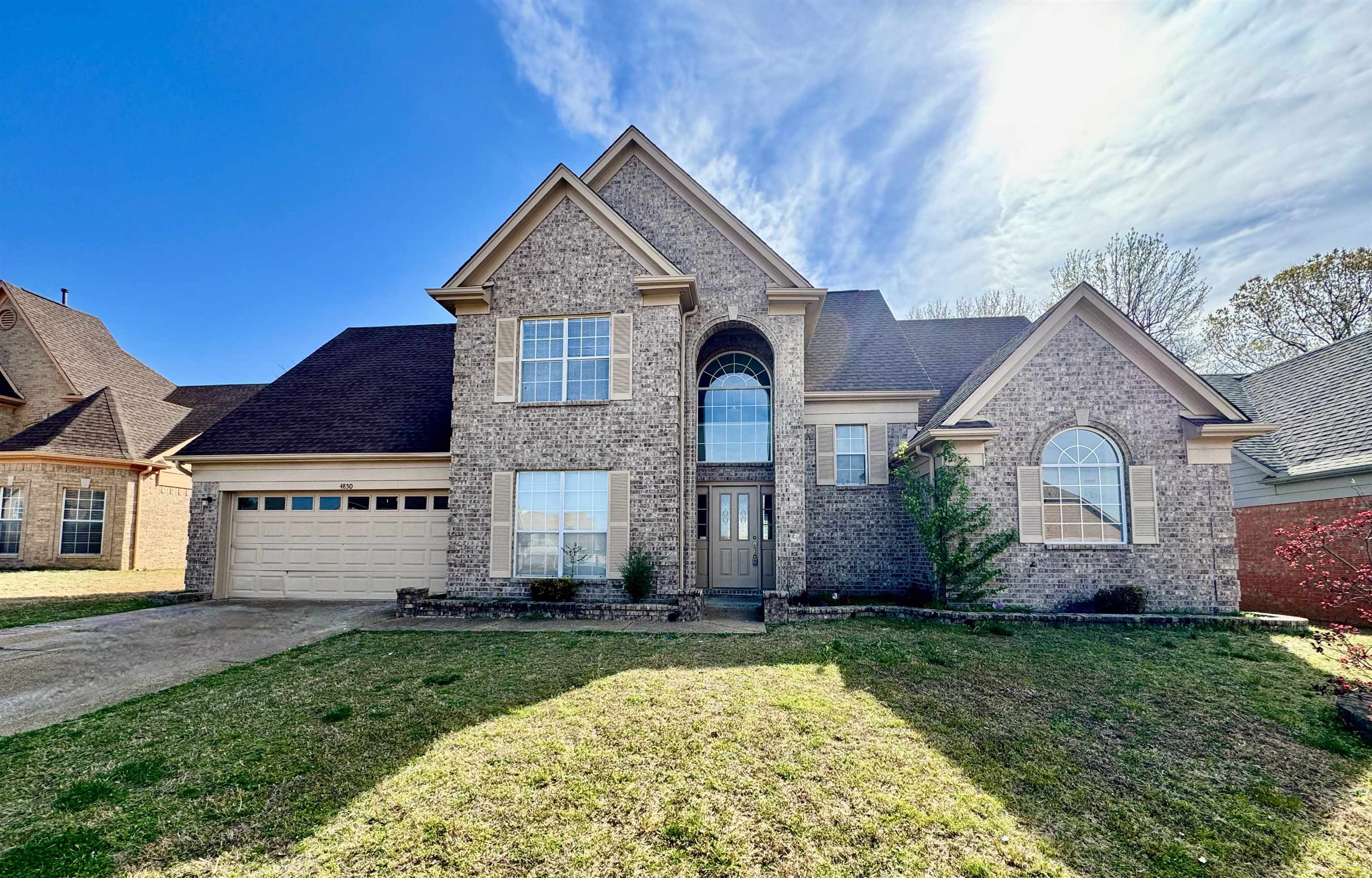 Property Photo: 4850 Lanlee Dr TN 38125