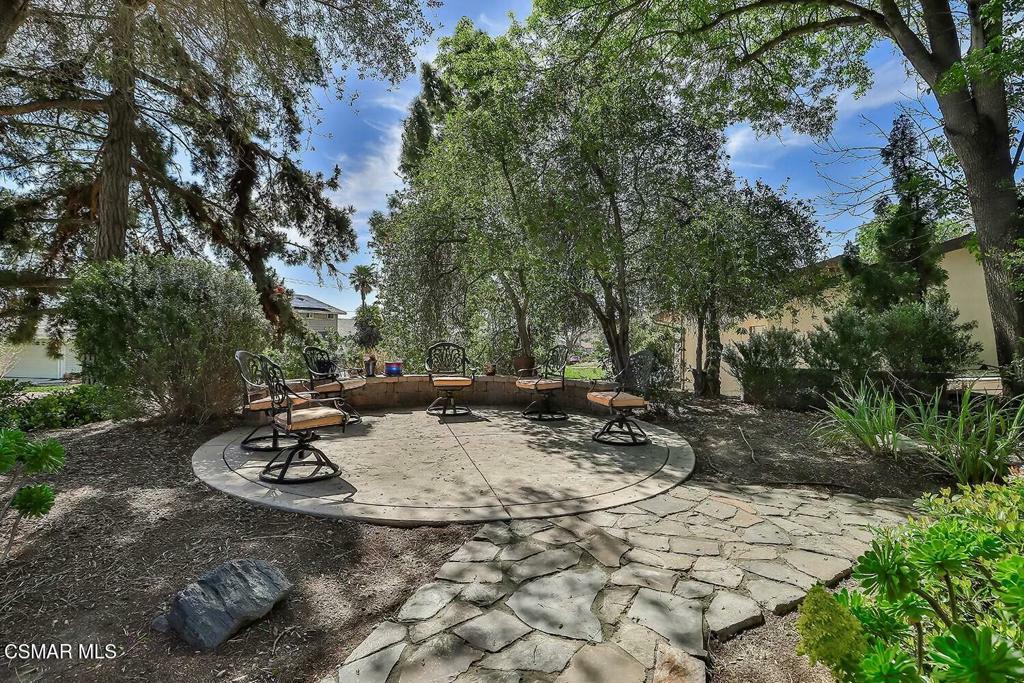 Property Photo: 1149 Sunnycrest Avenue CA 93003