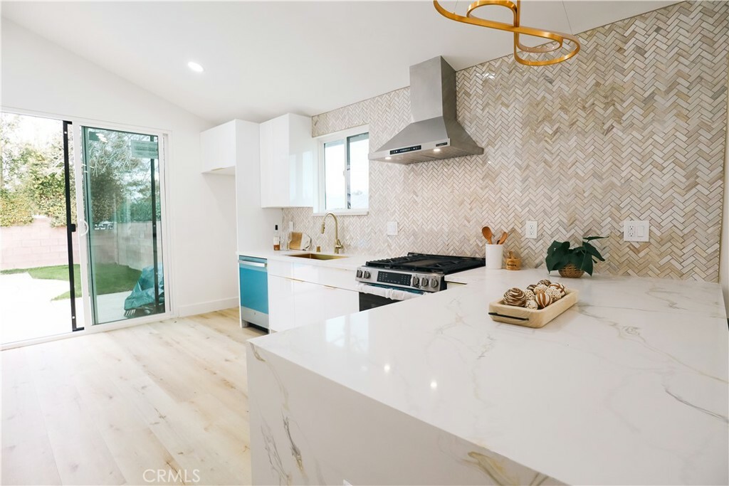 Property Photo: 19901 Community Street CA 91306