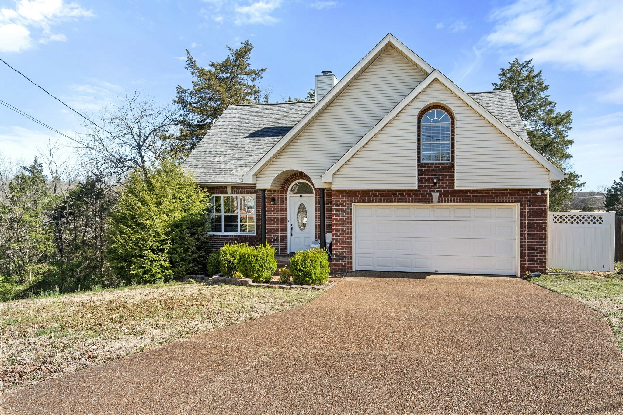 Property Photo:  1404 Thrush Ct  TN 37122 