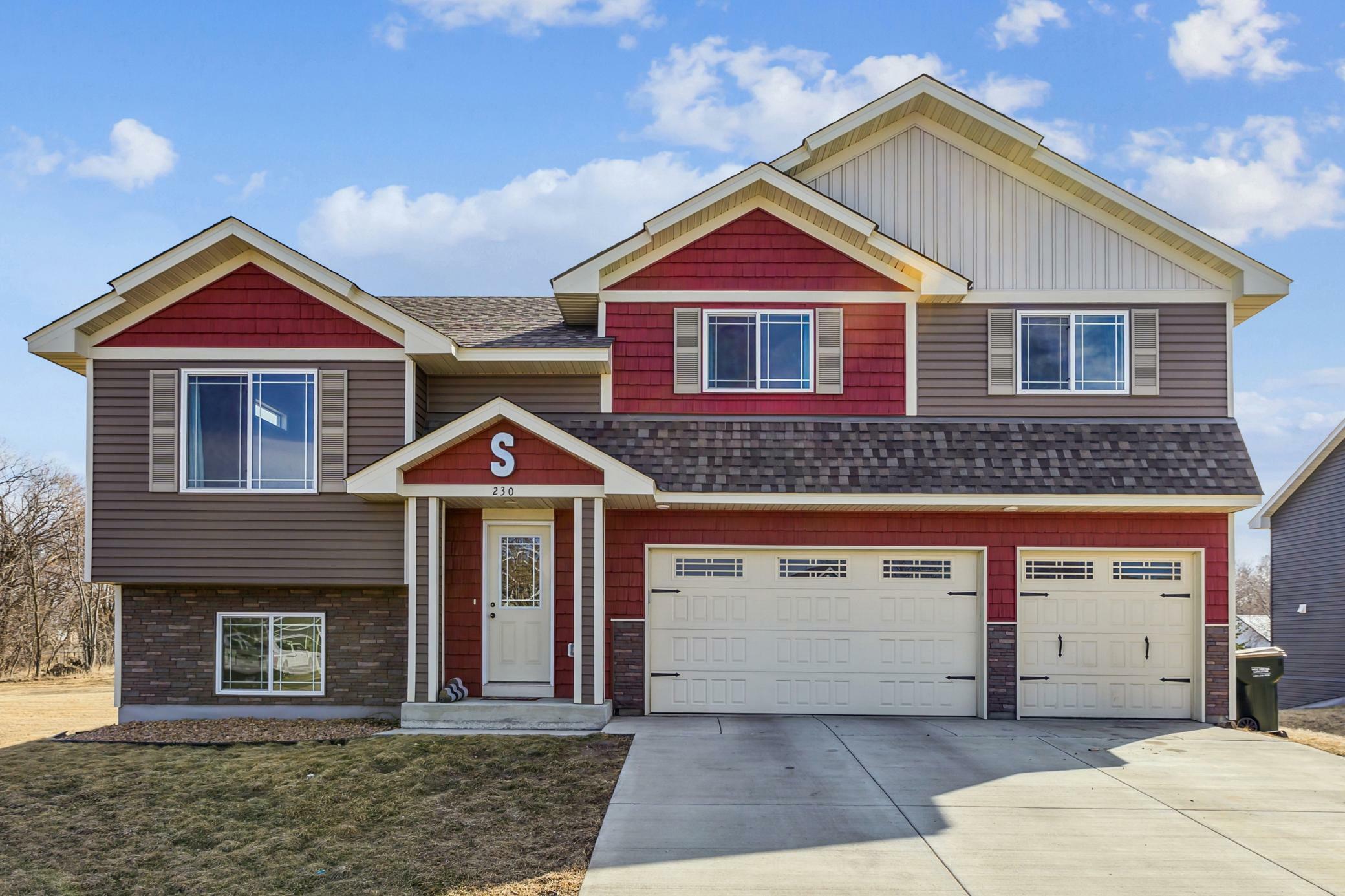 Property Photo: 230 Newspaper Run NE MN 55353