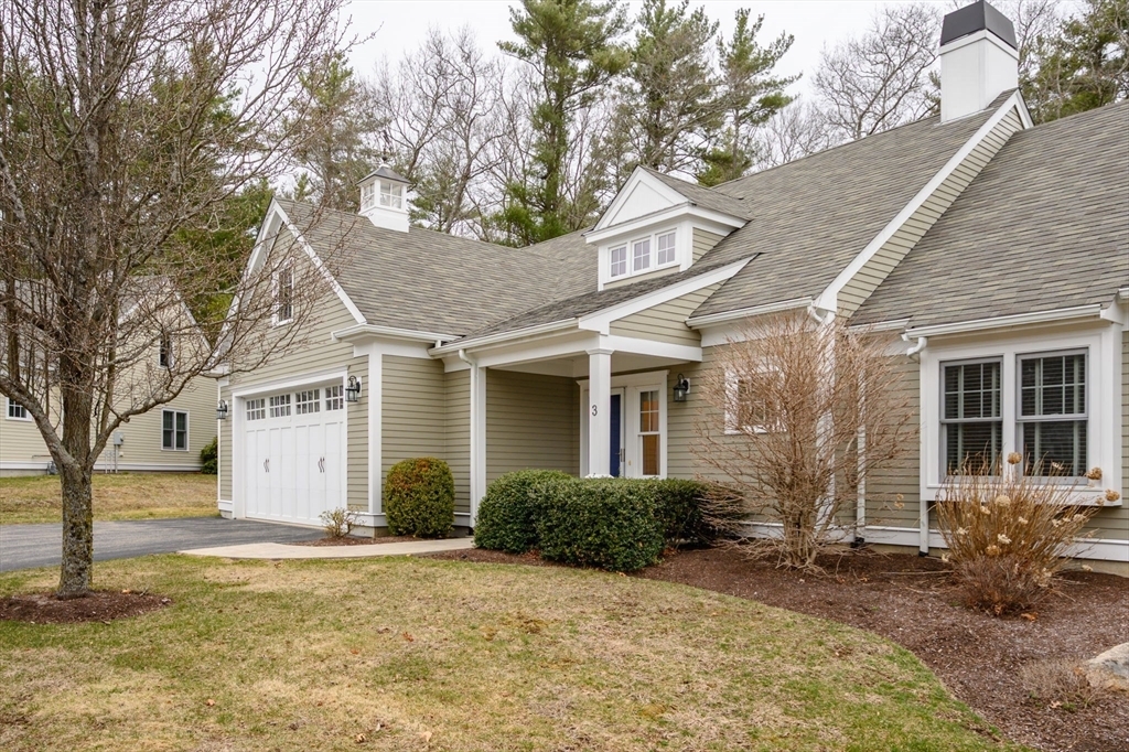 Property Photo: 3 Crows Nest Ln 3 MA 02050