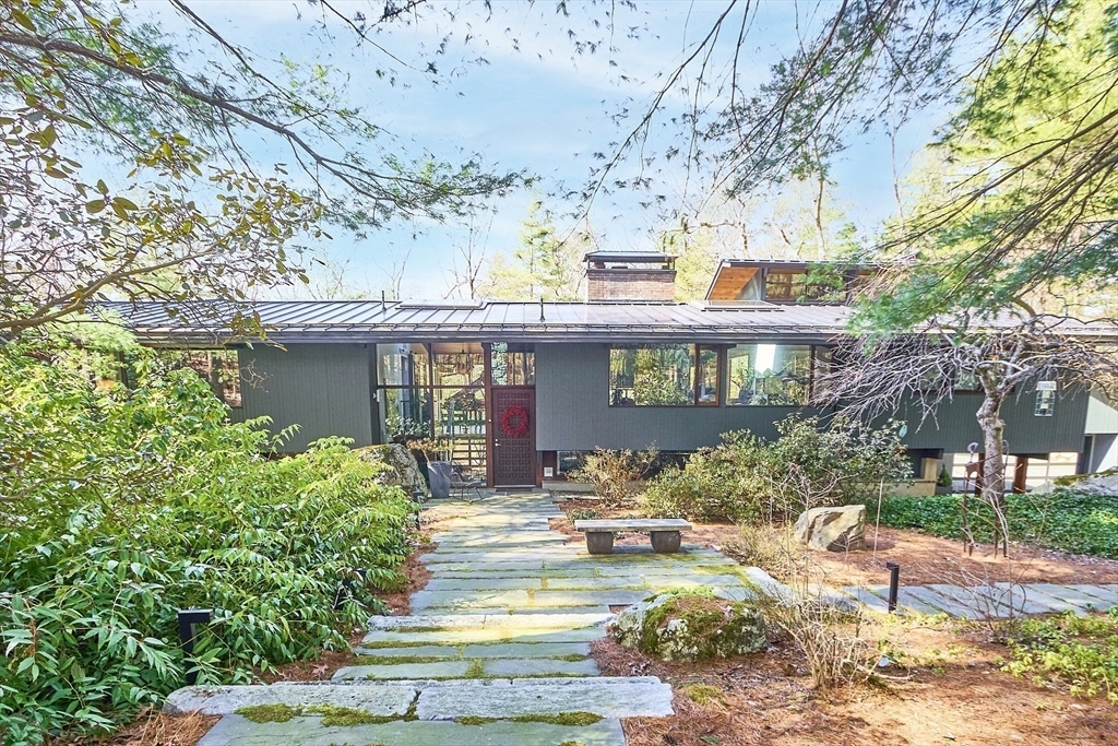 Property Photo: 41 Stonehedge Rd MA 01773