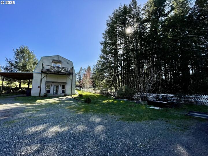 99337 S Bank Chetco River Rd  Brookings OR 97415 photo