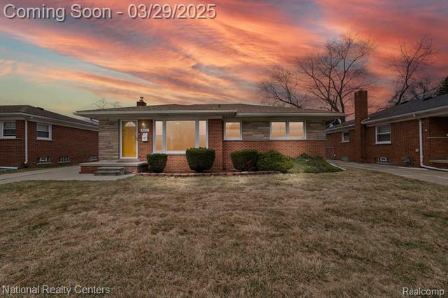 Property Photo: 8821 Marion Street MI 48239
