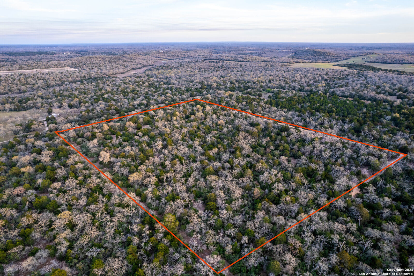 Property Photo: 1512 Boulder Lane TX 78632