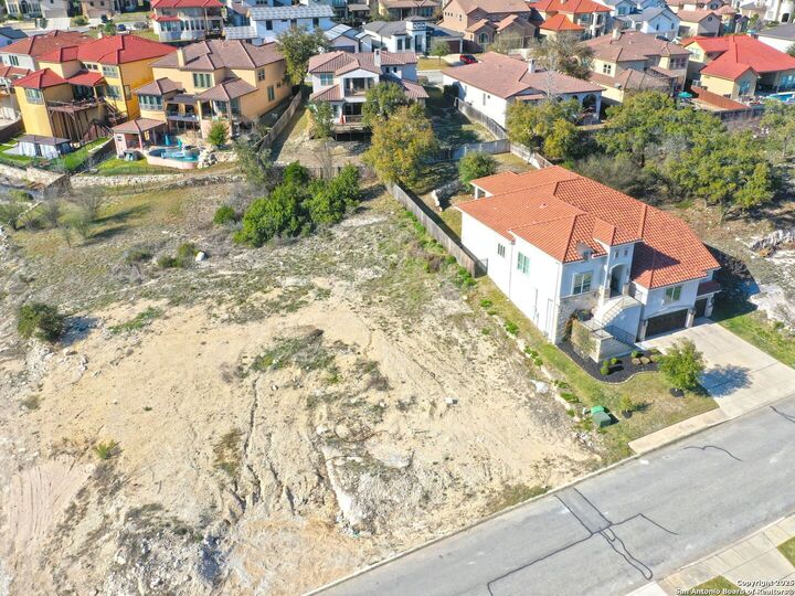 8443 Sierra Hermosa  San Antonio TX 78255 photo