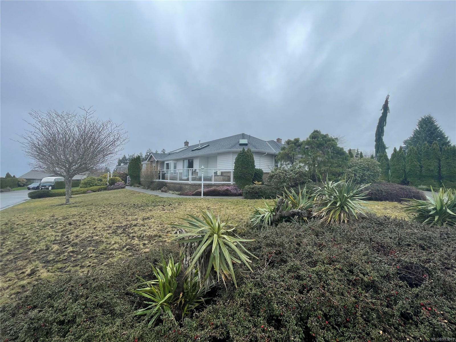 Property Photo: 6248 McGirr Rd BC V9V 1C3