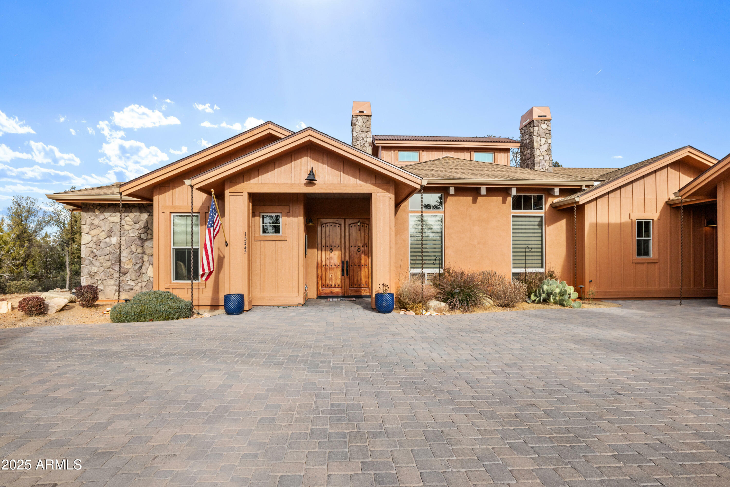 Property Photo: 15345 N Chloe Trail AZ 86305