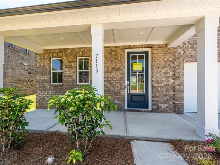 Property Photo:  7113 Short Stirrup Lane  NC 28227