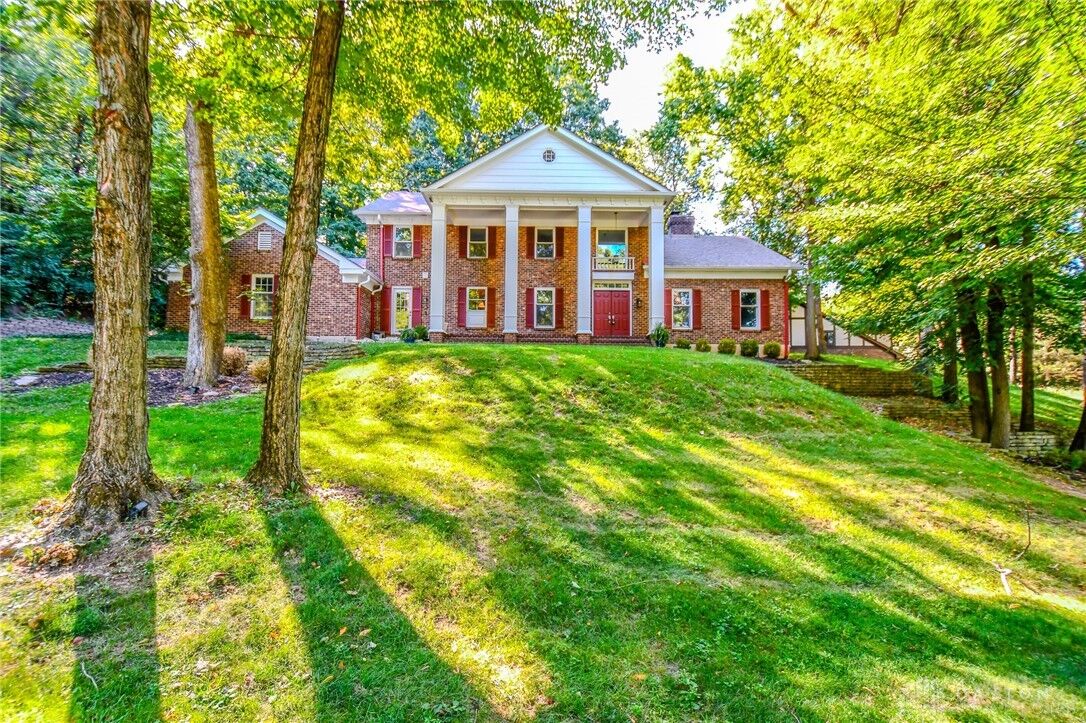 Property Photo:  1955 Kresswood Circle  OH 45429 