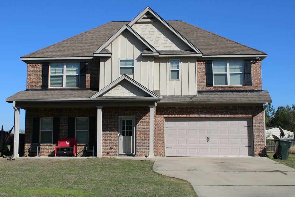 Property Photo: 6 Pebblebrook Lane AL 36856