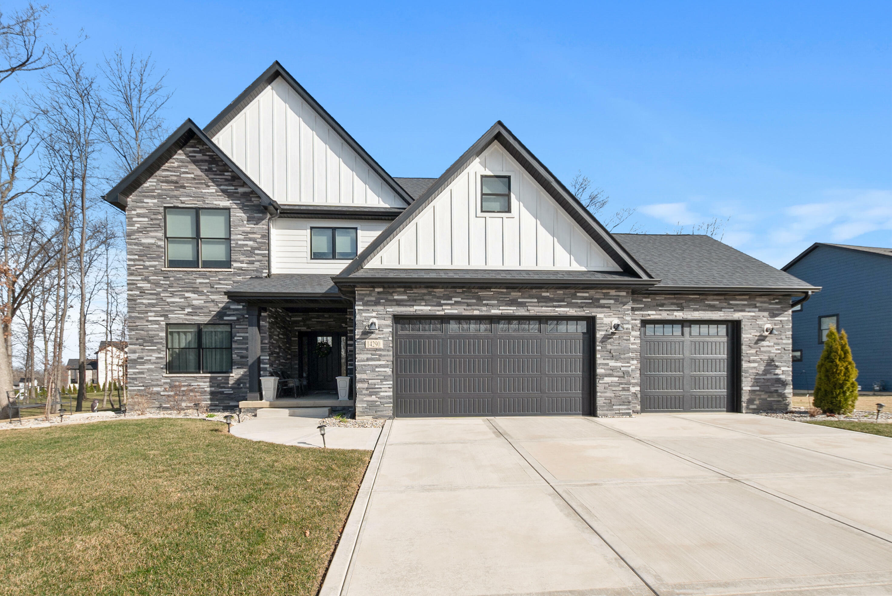 14290 W 88th Place  St. John IN 46373 photo