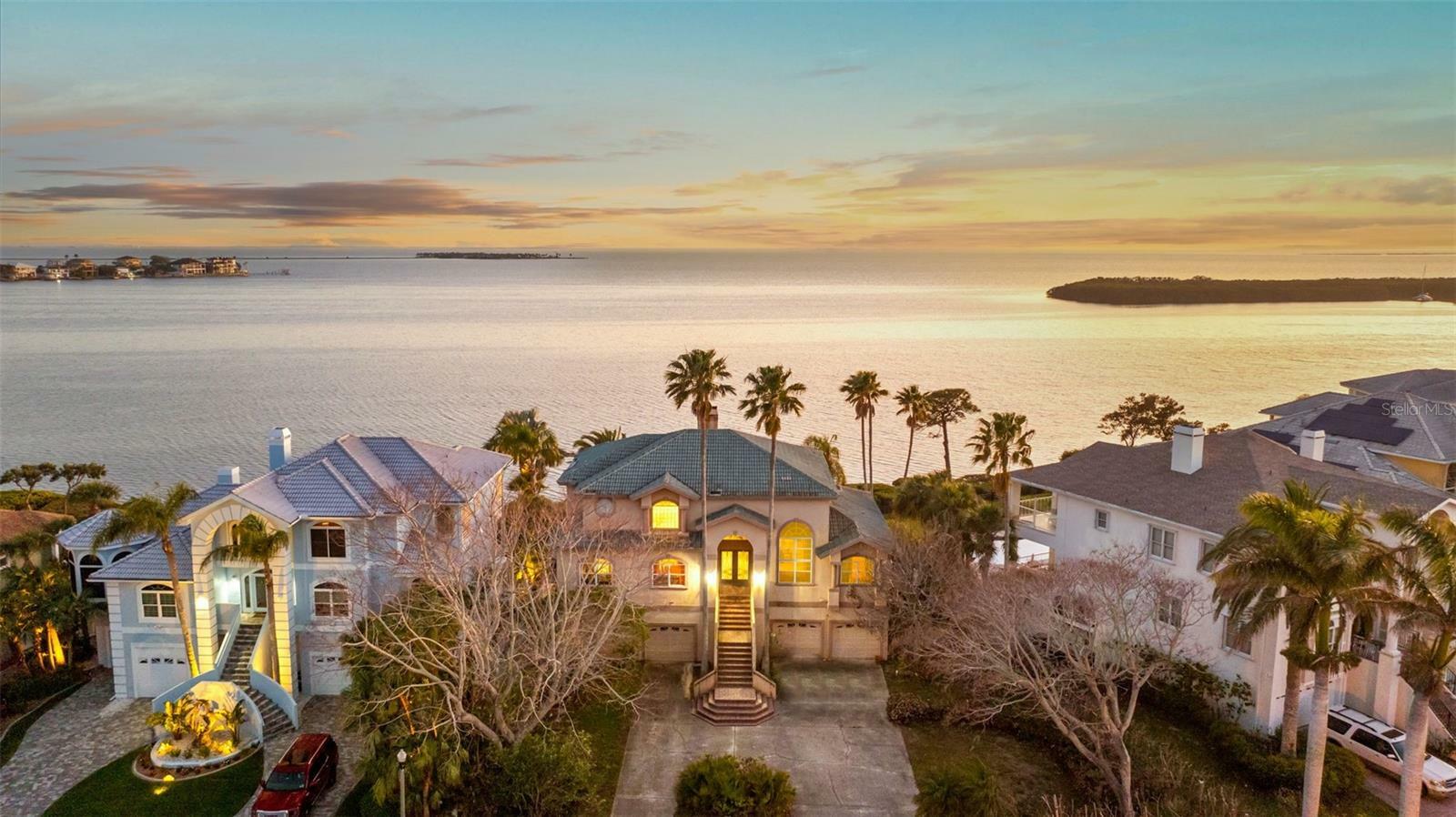 2077 N Pointe Alexis Drive  Tarpon Springs FL 34689 photo