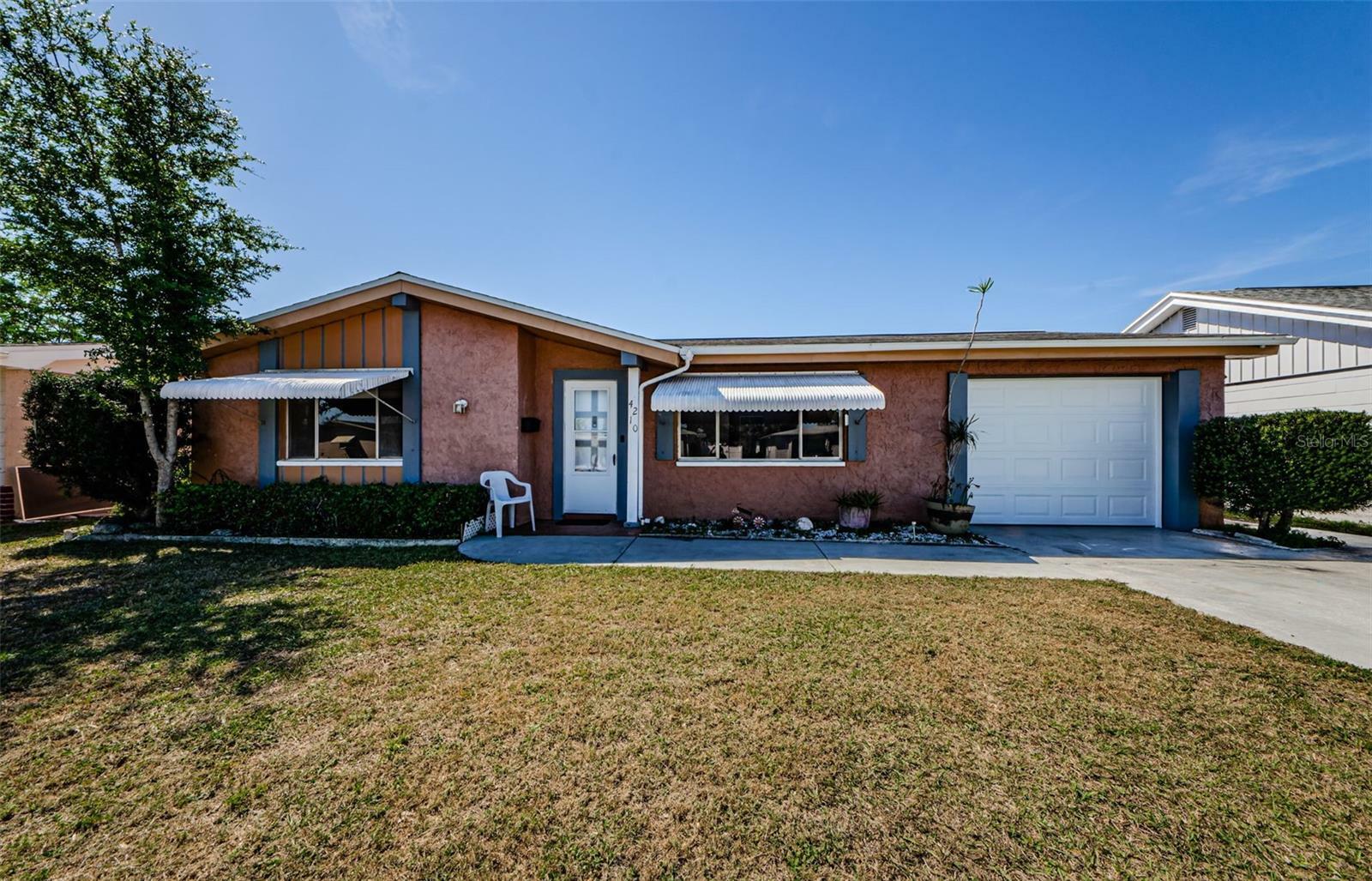 Property Photo: 4210 Newbury Drive FL 34652